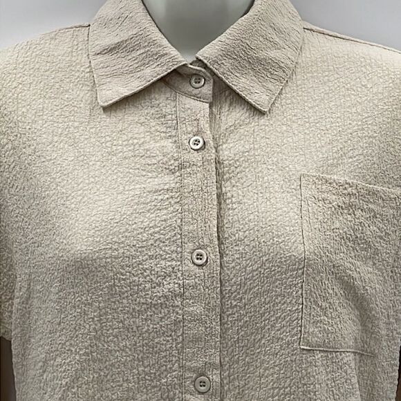 NWOTS pretty little thing cream ruched button down top - Picture 2 of 12